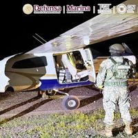 Interceptan aeronave con 427 kilos de cocaína en Tecomán, Colima