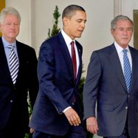 Obama, Bush y Clinton se ofrecen como voluntarios para vacunarse públicamente