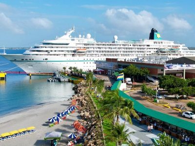Atraca por primera vez en 15 años un crucero europeo en territorio venezolano