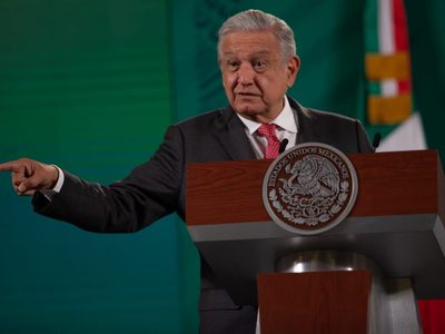 AMLO niega intervención con la FGR para encarcelar a Lozoya: "no doy instrucciones en ese sentido"