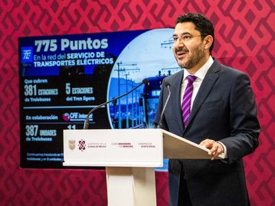Ante bloqueos por falta de agua, Batres asegura que personal atiende todos los días las demandas