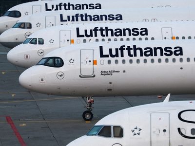 Lufthansa echará a 4.000 empleados y serán reemplazados por IA