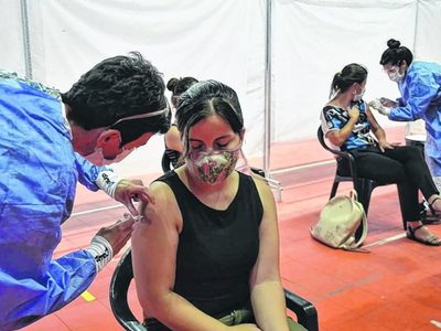Dónde se aplicarán vacunas contra el coronavirus en Neuquén, hoy miércoles 6 de octubre