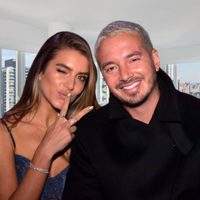 Junto a su mujer y a su bebé, J Balvin vive en un minimalista departamento en Nueva York