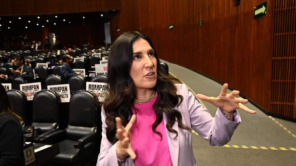 La presidenta de la Mesa Directiva de la Cámara de Diputados, Kenia López Rabadán, el miércoles 27 de mayo de 2026