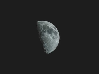 Luna Negra de agosto 2025: el portal energético que impulsará cambios profundos en los signos del Zodíaco