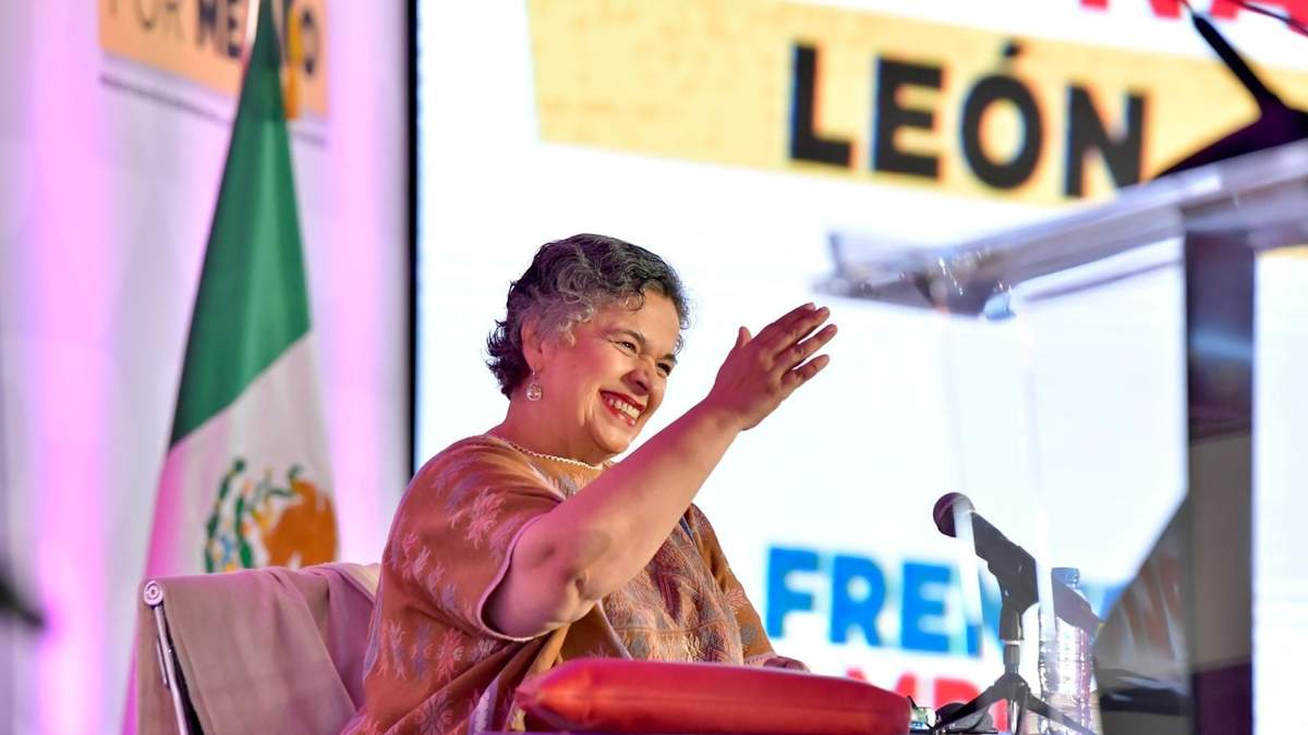 La aspirante presidencial de la oposición, Beatriz Paredes