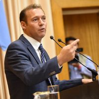 Omar Gutiérrez viajará a Estados Unidos para negociar nuevas obras en Vaca Muerta