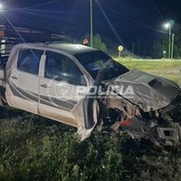 Chocó contra un poste, no tenía documentos y se negó al test de alcoholemia