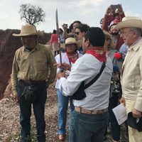 Comuneros muestran a Jiménez Espriú daño ambiental por obras del NAIM; critican decisión por consulta