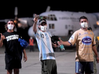 ¡Repatriados! Más de 220 argentinos retornaron desde México en un vuelo humanitario