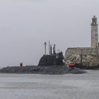 Submarino de EU llega a Bahía de Guantánamo ante la presencia de buques de guerra rusos en Cuba