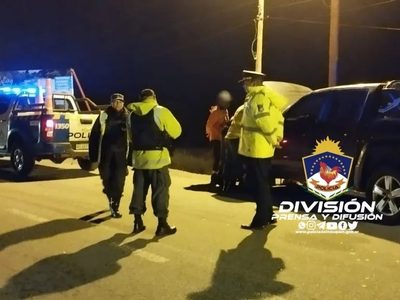 Secuestran en Junín de los Andes una camioneta completamente adulterada