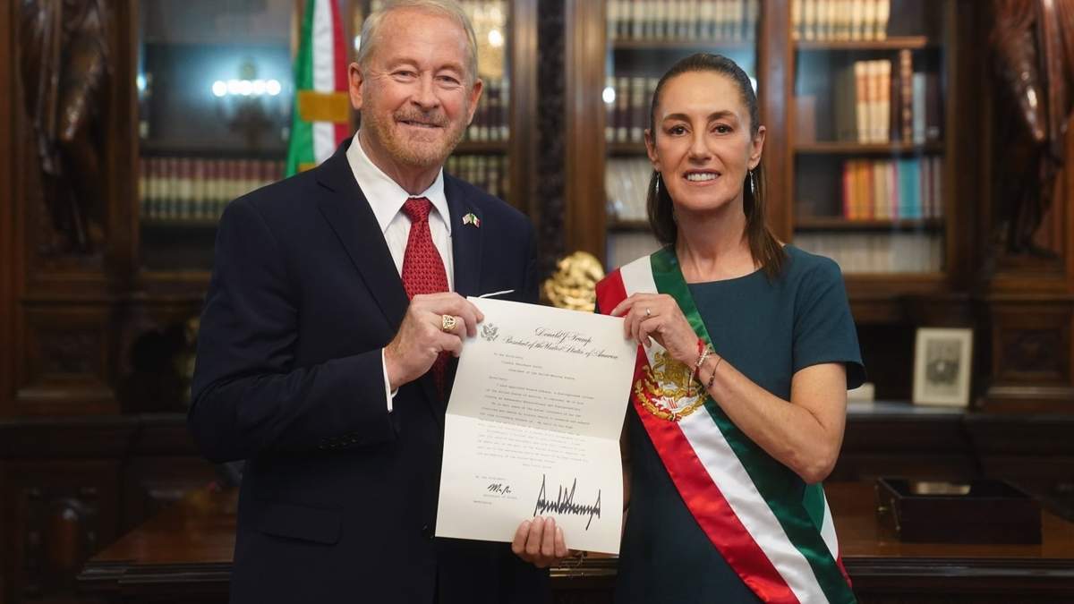 Ron Johnson y Claudia Sheinbaum