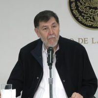 Fernández Noroña explota contra la prensa que le cuestiona su casa de 12 millones de pesos