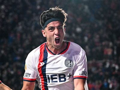San Lorenzo bajó a Riestra y se acomodó de cara a los Playoffs