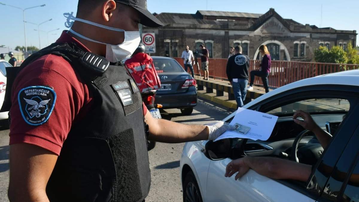 La Policía de la Ciudad continúa con los controles. Fuente: (Twitter)