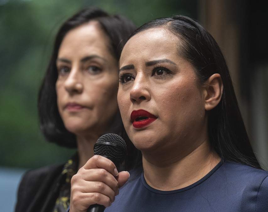 Sandra Cuevas salió en defensa de Lía Limón