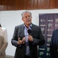 Rolando Figueroa modificará su gabinete después de las elecciones