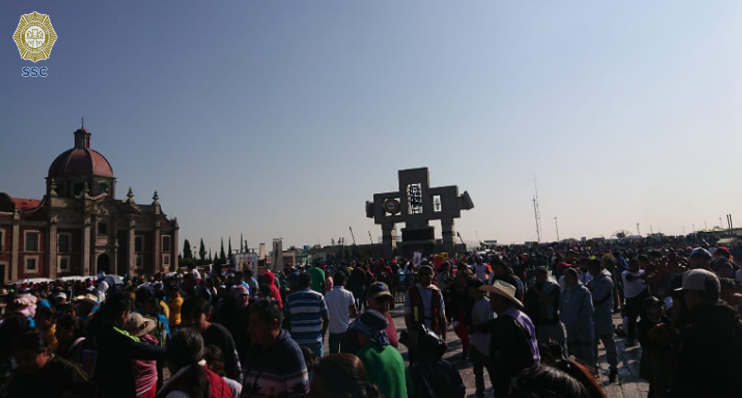 Peregrinos llegan a la Basílica de Guadalupe