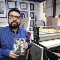 “Sobre los cerros de neblina”, novela sobre tradiciones, política y guerrilla en Oaxaca