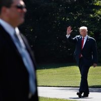 Trump desestima disminución de apoyo entre sus simpatizantes