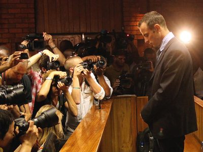 Oscar Pistorius, preso por asesinar a su novia, podría quedar en libertad
