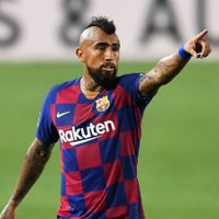 Arturo Vidal, de su salida del Barcelona a un gigante de Italia