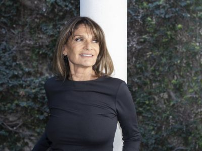 A sus 70 años, Teresa Calandra deslumbra con sus más originales trajes de baño