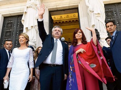 Cristina Fernández de Kirchner felicitó a Alberto y Fabiola por el nacimiento de Francisco