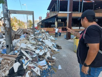 Recoger sus propios escombros y hacer la nota diaria, así trabajan los reporteros en Acapulco