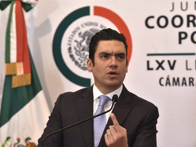 De nuevo se retrasa la reforma para disminuir la jornada laboral; imposible que salga este año: PAN