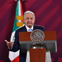 AMLO llama a votar en bloque por “la transformación” para la presidencia y legisladores