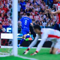 Cruz Azul es finalista de la Liga MX tras superar 4-3 a Chivas en marcador global