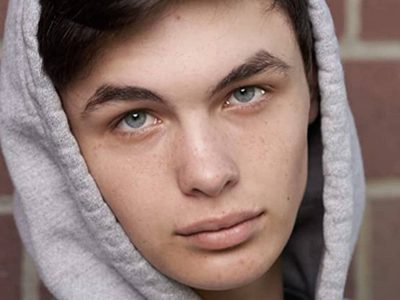 Duro momento: Falleció Logan Williams, el actor de “The Flash” tenía 16 años