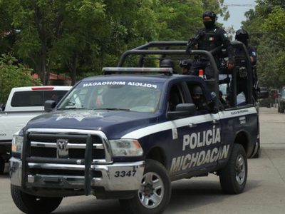 Localizan fosa clandestina con 10 cadáveres en Coeneo, Michoacán