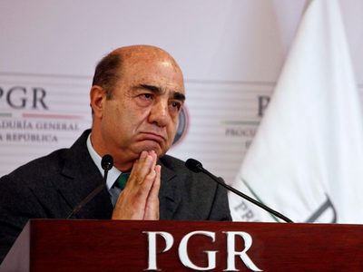 Abogados de Murillo Karam apelarán resolución que le negó la prisión domiciliaria