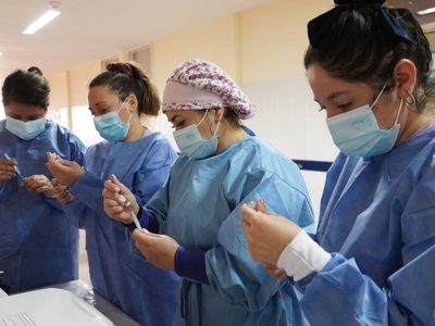 Cuáles son los centros de vacunación que funcionan hoy en Neuquén