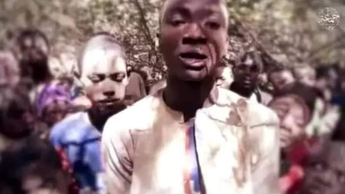 Uno de los niños secuestrados por Boko Haram en el noroeste de Nigeria habla en un vídeo del grupo terrorista