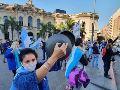 "Una bomba sanitaria": advierten sobre los riesgos de la marcha contra el Gobierno