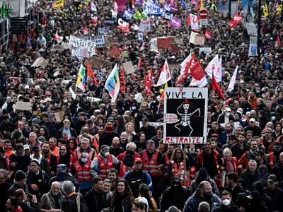Continúan las protestas contra la reforma jubilatoria en Francia