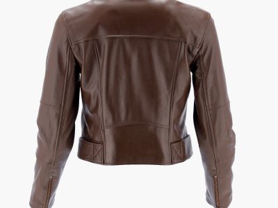 El truco infalible para limpiar y quitarle el olor a guardado a tu campera de cuero sin dañarla
