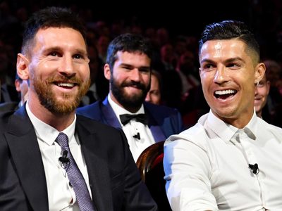 Se vuelven a enfrentar: Lionel Messi y Cristiano Ronaldo están nominados a un prestigioso premio