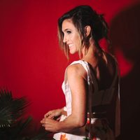 Tranqui: el vestido engomado que eligió Soledad Pastorutti y que es tendencia este otoño