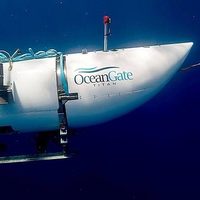 Encuentran escombros en zona de búsqueda del submarino Titán