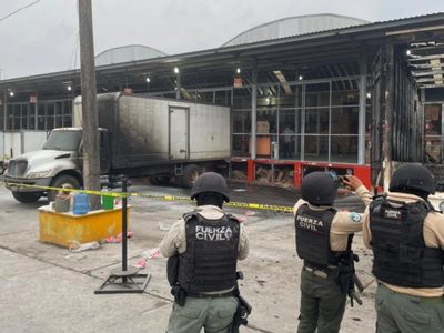 Queman bodega de alcalde panista en Playa Vicente, en el sur de Veracruz