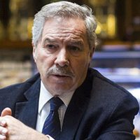 Solá defendió el proyecto de despenalización del aborto y desafió a la iglesia