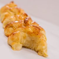 Medialunas de grasa: no gastes en la panadería y preparalas así de fácil en casa, con pocos ingredientes