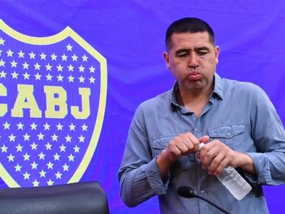 “Mucha gente dejó de quererte”: el histórico de Boca que fulminó a Juan Román Riquelme