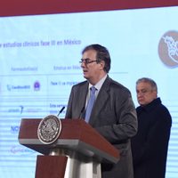 Vacuna de Pfizer llegaría a México en diciembre: Ebrard